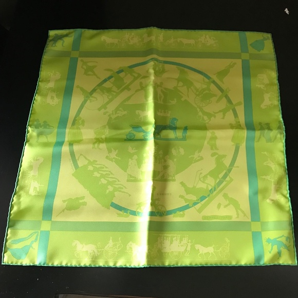 Hermes Jeux d’Ombres pochette scarf . NWOT . Box included - Picture 1 of 11